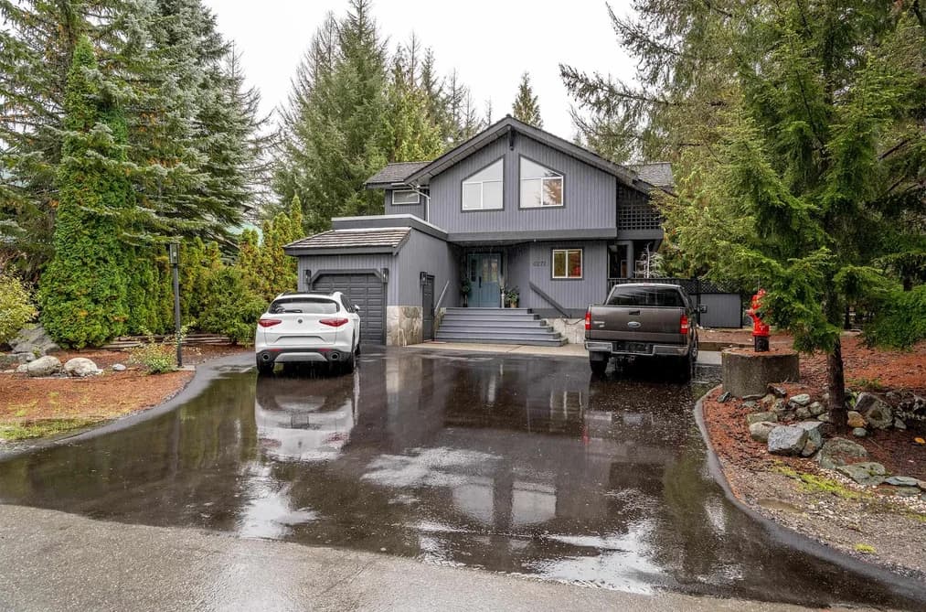 6272 BISHOP WAY, Whistler, BC — Residential for Sale - Main Photo