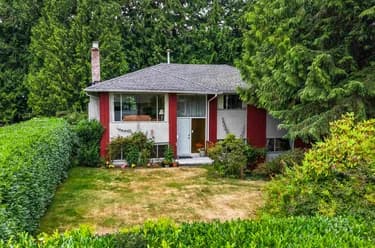 House for sale at 628 E St. James Road North Vancouver British Columbia - MLS: R3148660