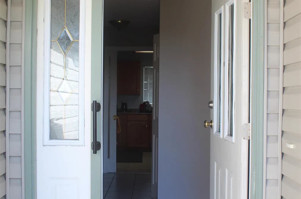 6310 171 STREET, Surrey, BC — Residential for Sale - Photo 2