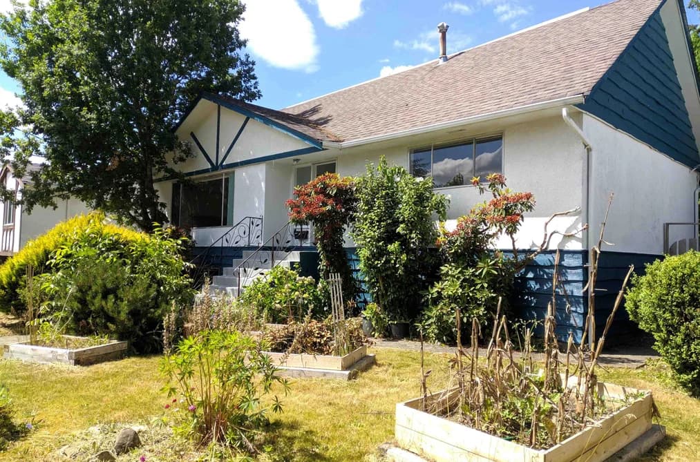 6319 LOCHDALE STREET, Burnaby, BC — Residential for Sale - Photo 2