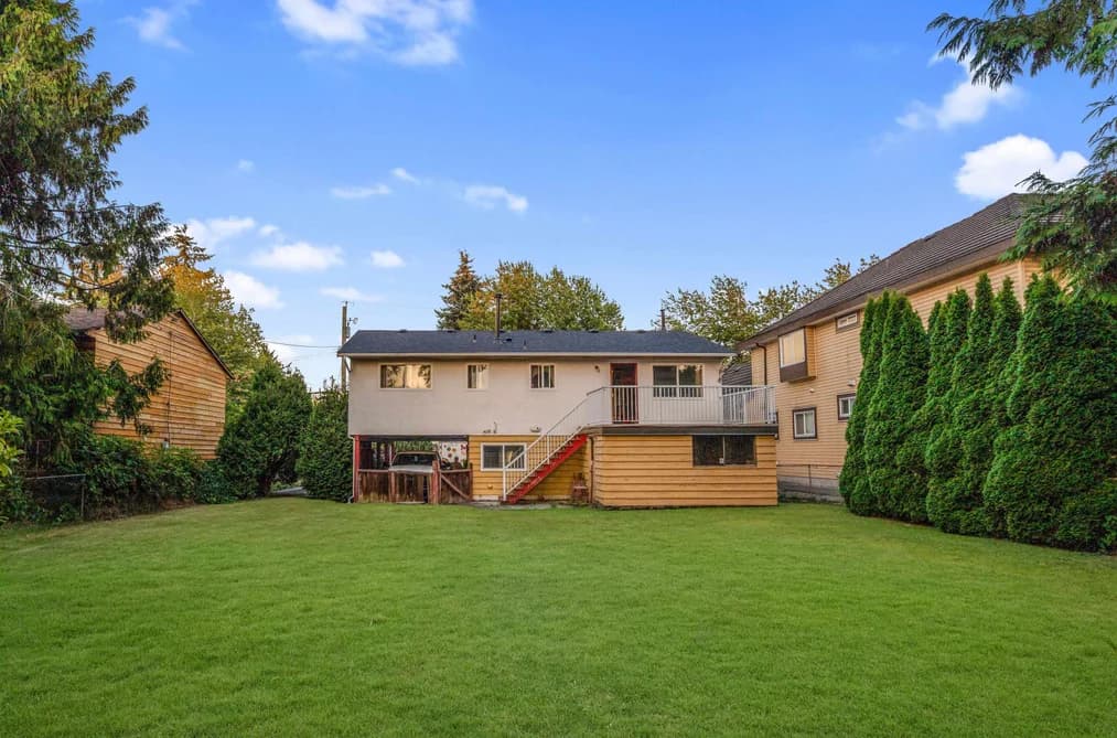 6331 129A STREET, Surrey, BC — Residential for Sale - Photo 2