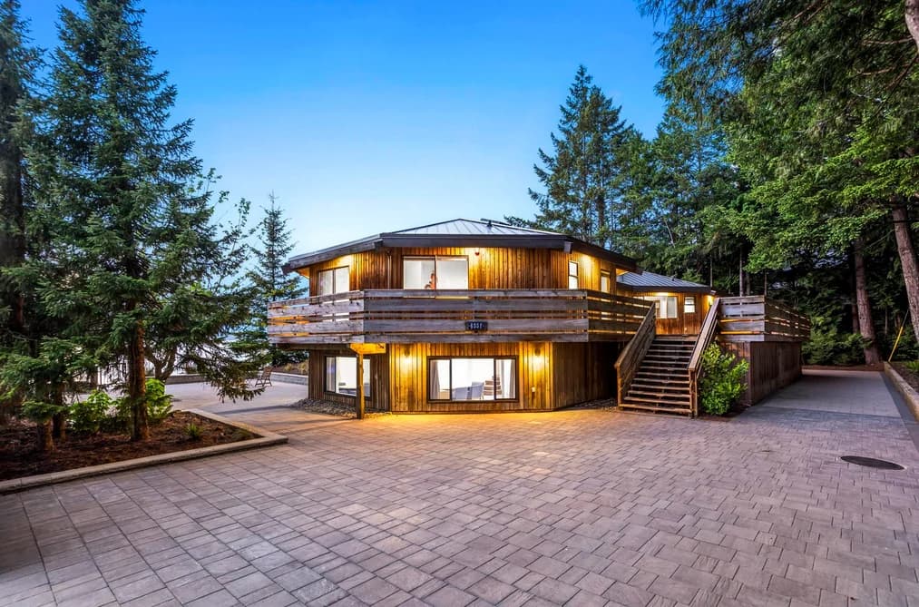 6357 PIRATE LANE, Harrison Hot Springs, BC — Residential for Sale - Photo 2
