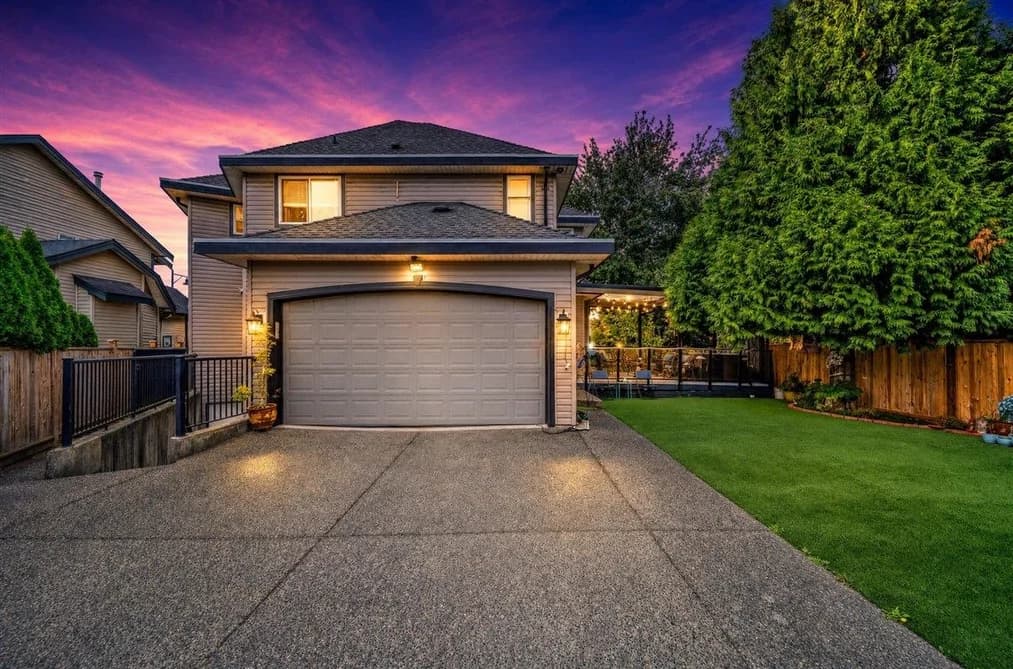 6358 167B Street, Surrey, BC - House for Sale - Main Photo 6358 167B Street, Surrey, BC - House for Sale - Main Photo