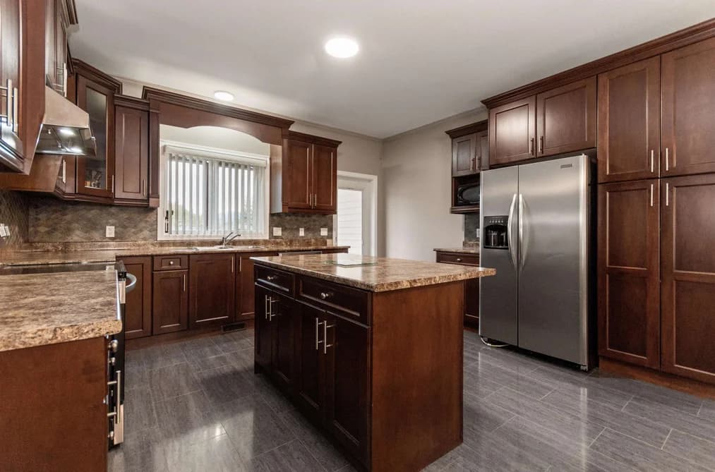 63861 OLD YALE ROAD, Hope, BC — Residential for Sale - Photo 2