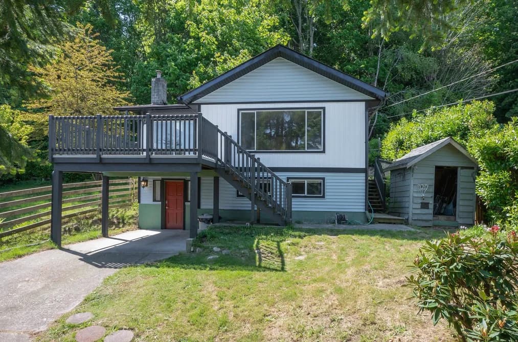 642 GOWER POINT ROAD, Gibsons, BC — Residential for Sale - Main Photo