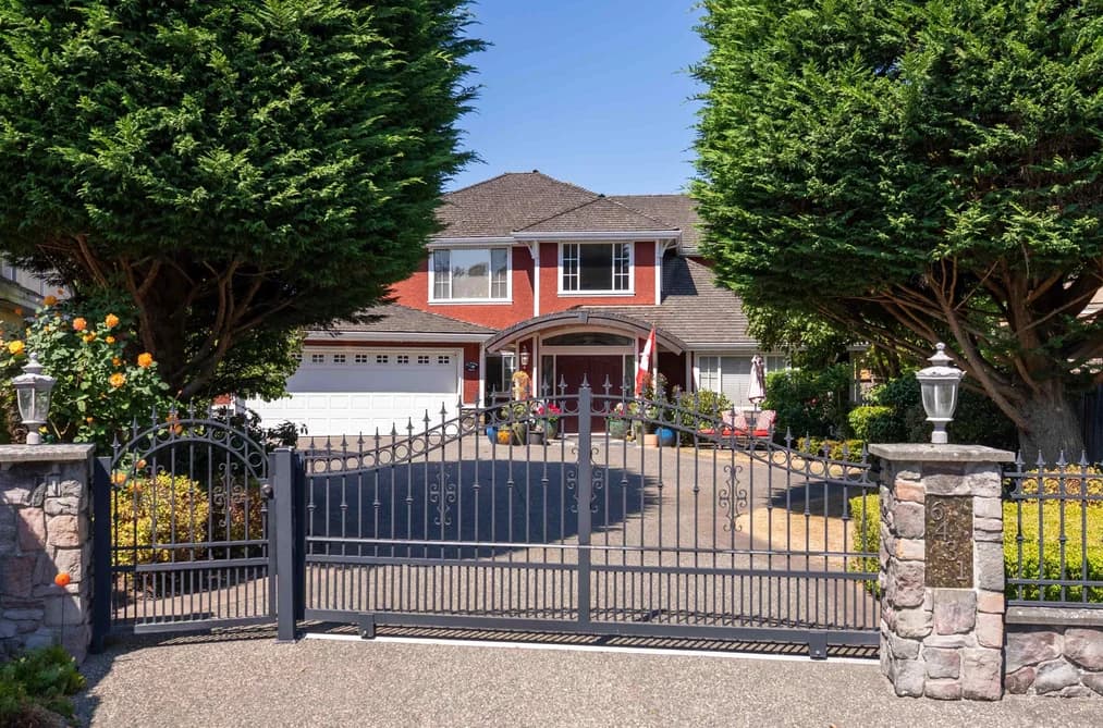 6431 JUNIPER DRIVE, Richmond, BC — Residential for Sale - Photo 2