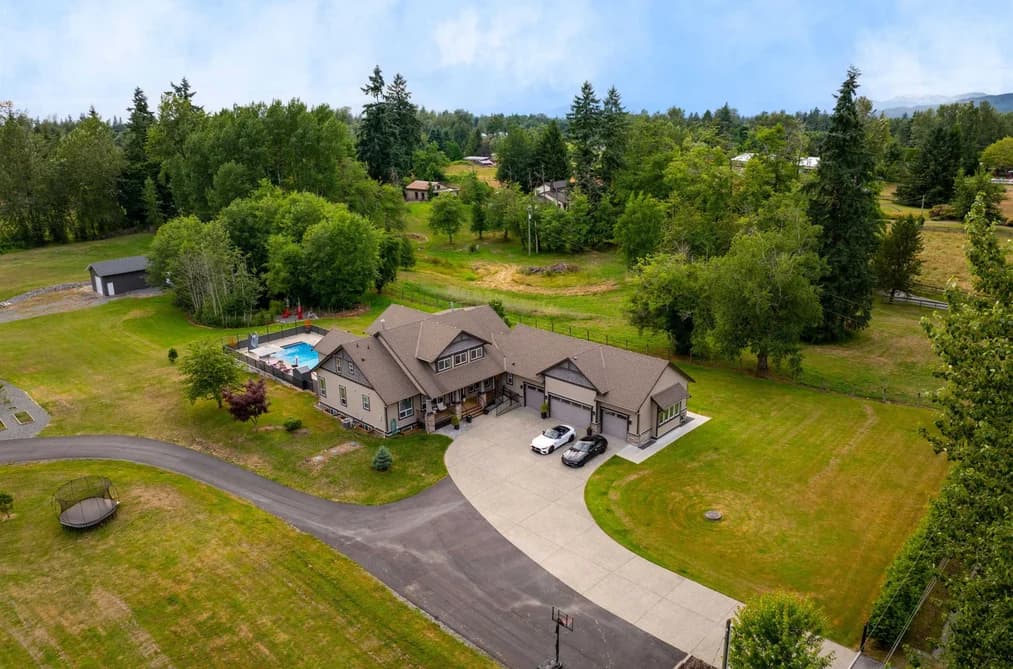 6453 260 STREET, Langley, BC — Residential for Sale - Photo 2