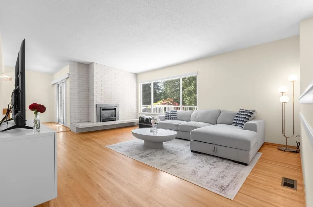 646 E WINDSOR ROAD, North Vancouver, BC — Residential for Sale - Photo 2