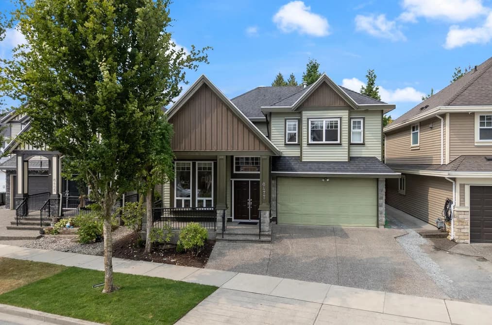 6477 143 STREET, Surrey, BC — Residential for Sale - Photo 2