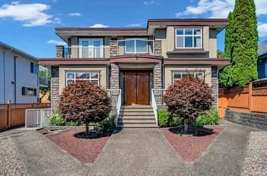 House for sale at 648 E 3rd Street North Vancouver British Columbia - MLS: R3132530