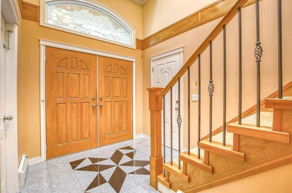 6484 134 STREET, Surrey, BC — Residential for Sale - Photo 2