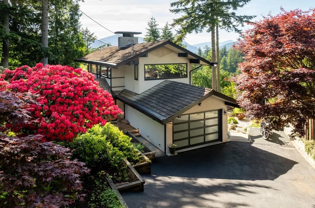 6485 MADRONA CRESCENT, West Vancouver, BC — Residential for Sale - Main Photo