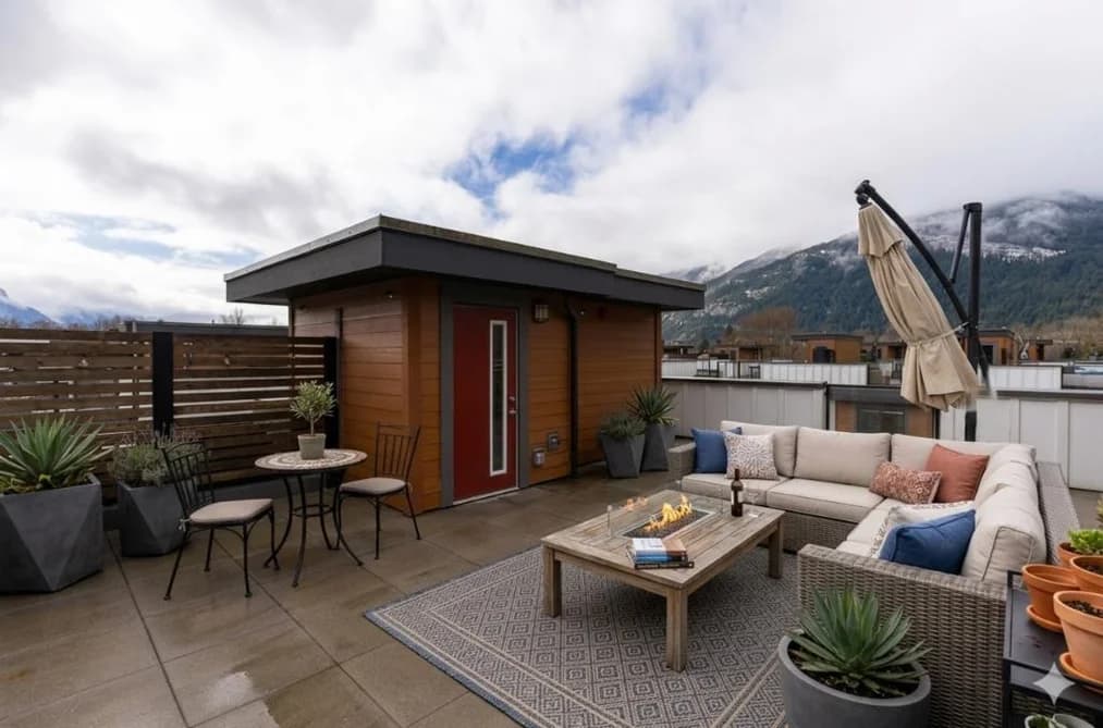65 39769 GOVERNMENT ROAD, Squamish, BC — Residential for Sale - Main Photo