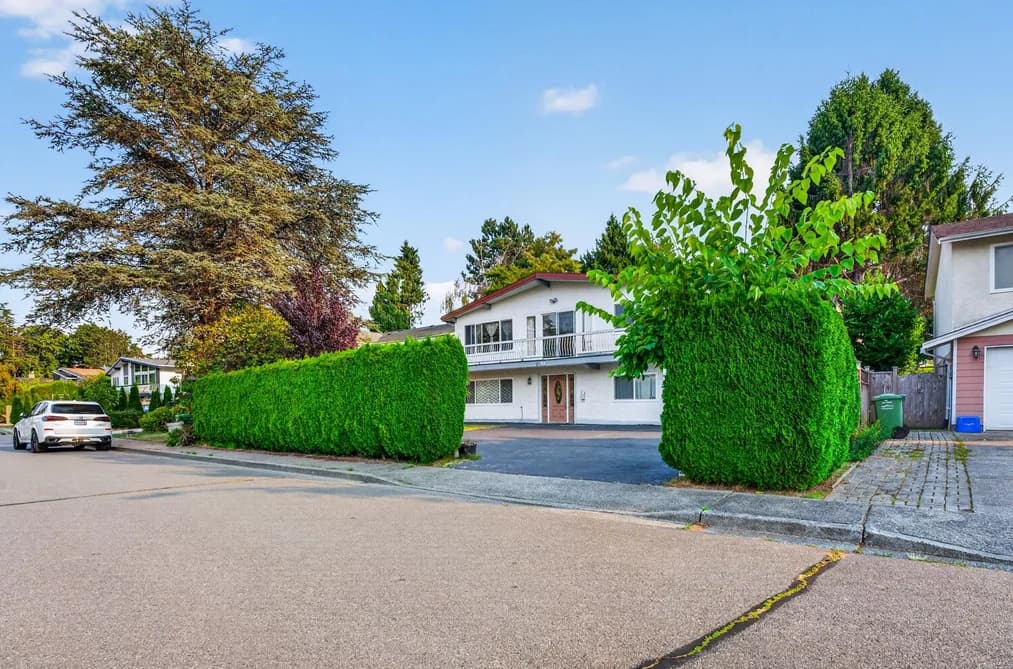 6500 YEATS CRESCENT, Richmond, BC — Residential for Sale - Photo 2