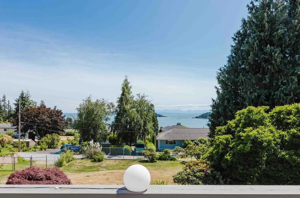6505 MEIER ROAD, Sechelt, BC — Residential for Sale - Main Photo