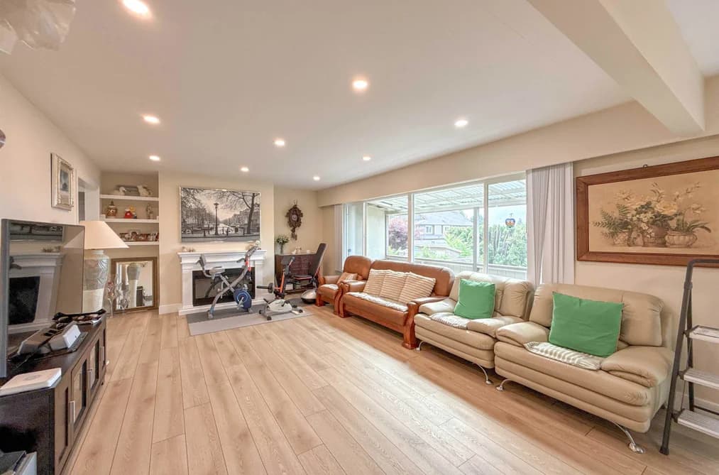 652 SHAW AVENUE, Coquitlam, BC — Residential for Sale - Photo 2