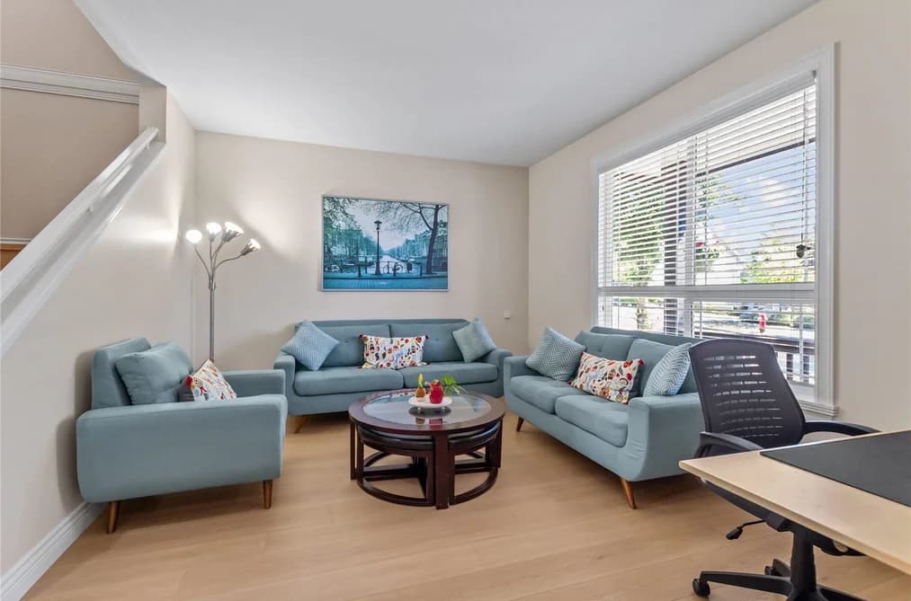 6533 193B STREET, Surrey, BC — Residential for Sale - Photo 2