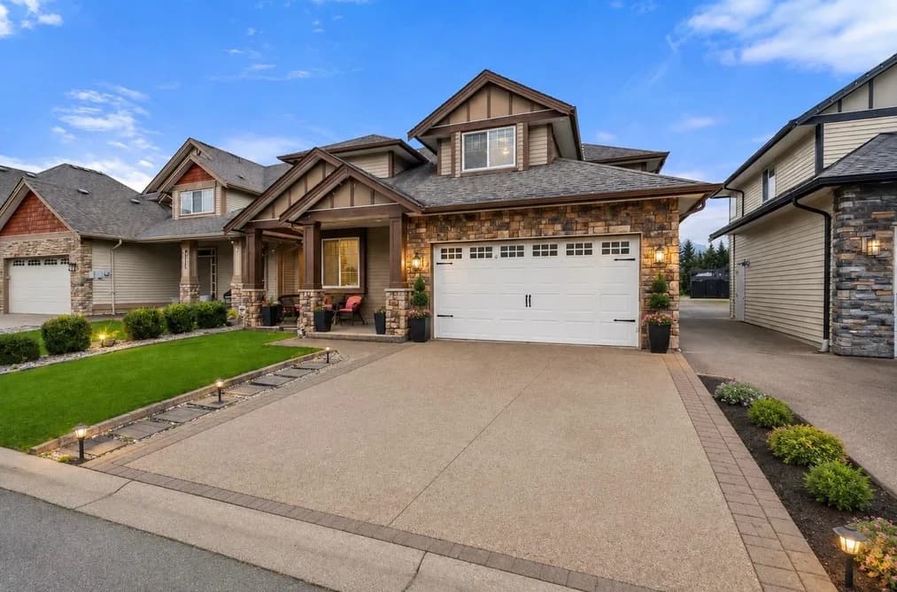 6556 LAVENDER PLACE, Chilliwack, BC — Residential for Sale - Photo 2