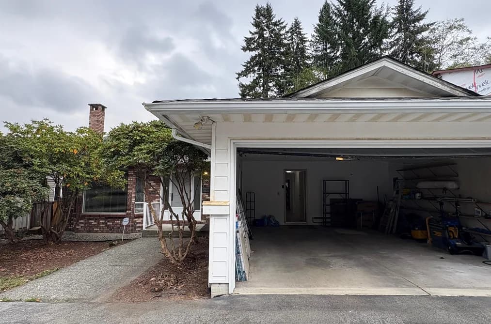 657 POIRIER STREET, Coquitlam, BC — Residential for Sale - Photo 2