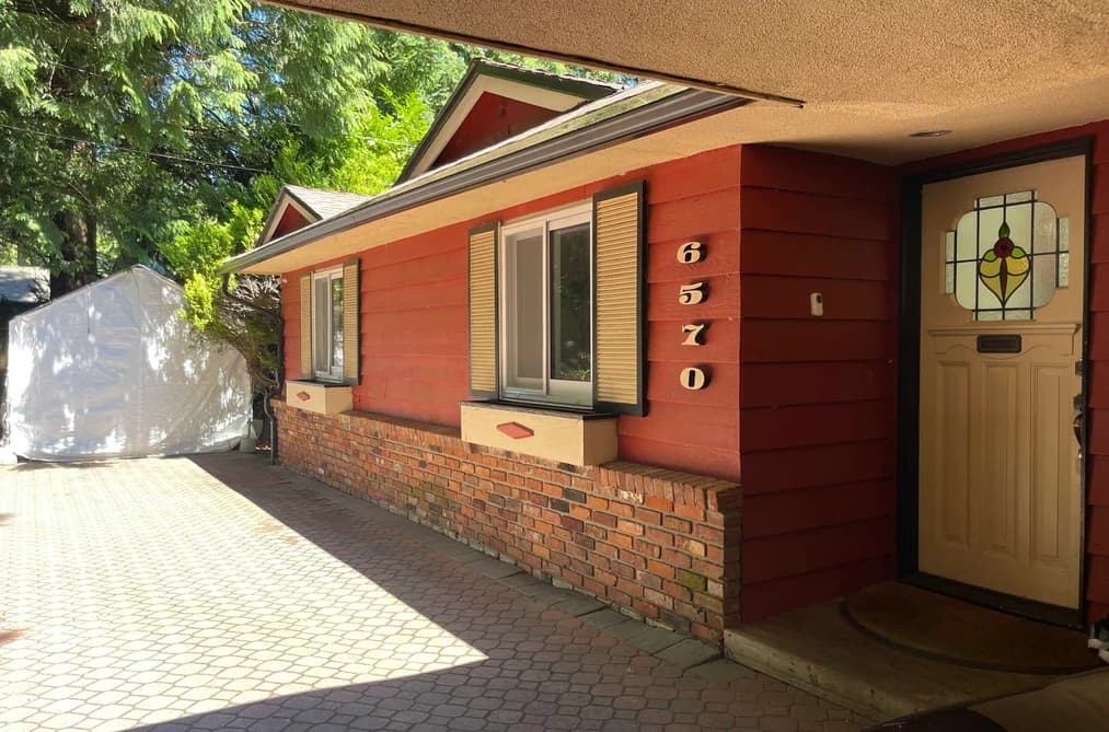 6570 MADRONA CRESCENT, West Vancouver, BC — Residential for Sale - Photo 2