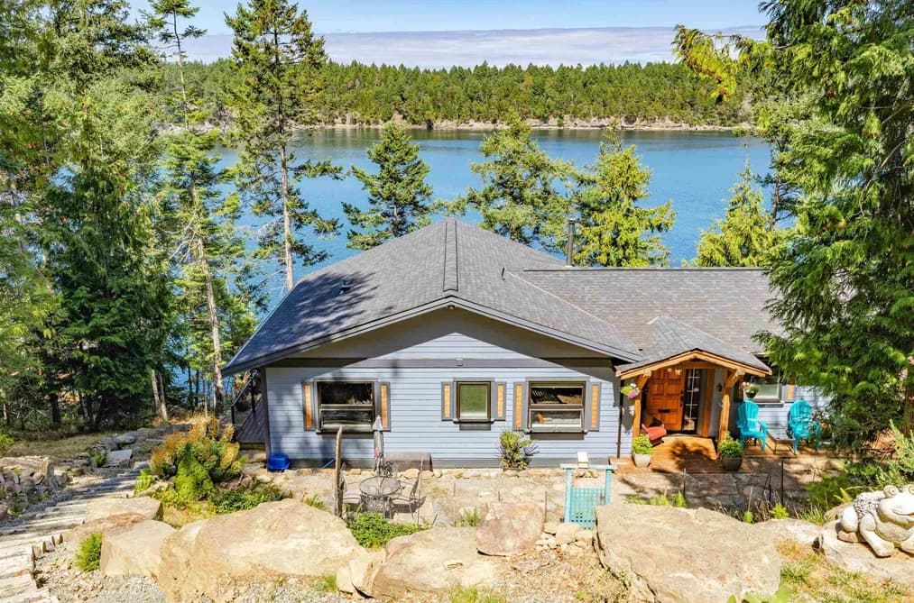 659 WILKS ROAD, Mayne Island, BC — Residential for Sale - Photo 2