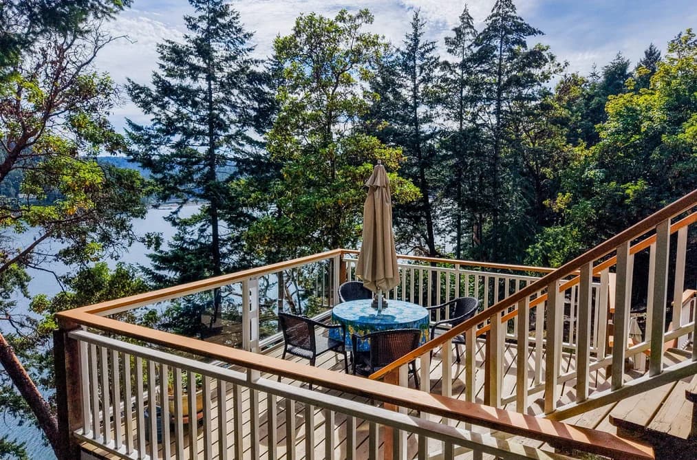 6608 RAZOR POINT ROAD, Pender Island, BC — Residential for Sale - Photo 2