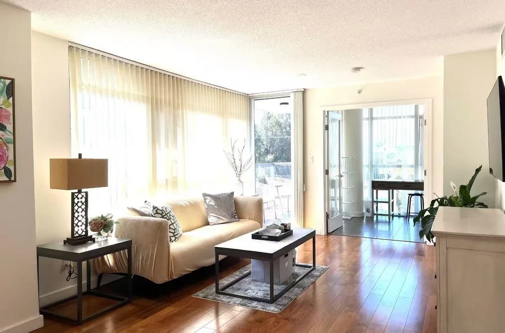662 2080 W BROADWAY, Vancouver, BC — Residential for Sale - Main Photo