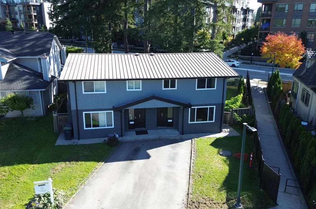 663-665 HARRISON AVENUE, Coquitlam, BC — Residential for Sale - Photo 2
