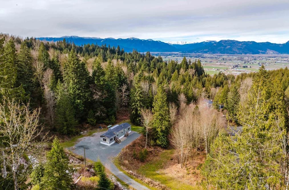 6650 HINKLEY ROAD, Chilliwack, BC — Residential for Sale - Main Photo