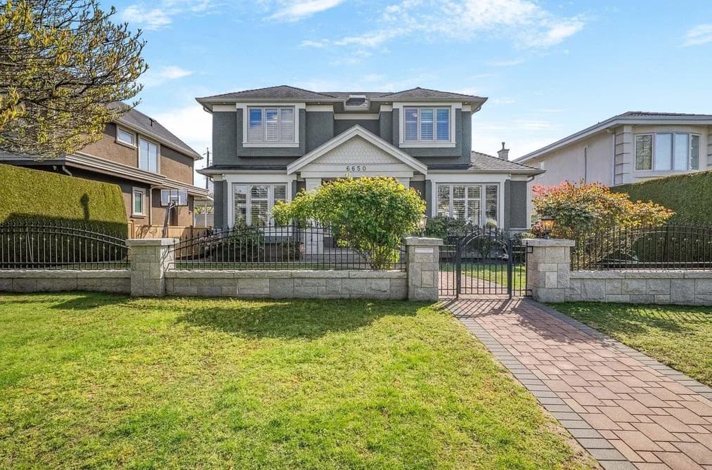 6650 NEAL STREET, Vancouver, BC — Residential for Sale - Photo 2
