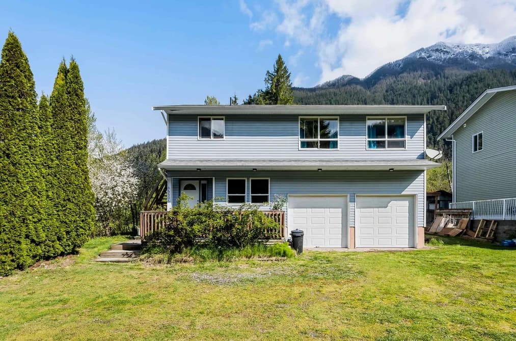 66506 KAWKAWA LAKE ROAD, Hope, BC — Residential for Sale - Main Photo