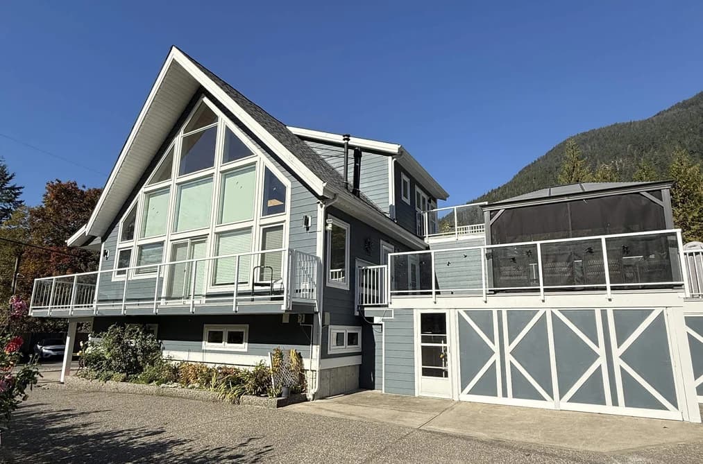 66516 KAWKAWA LAKE ROAD, Hope, BC — Residential for Sale - Photo 2