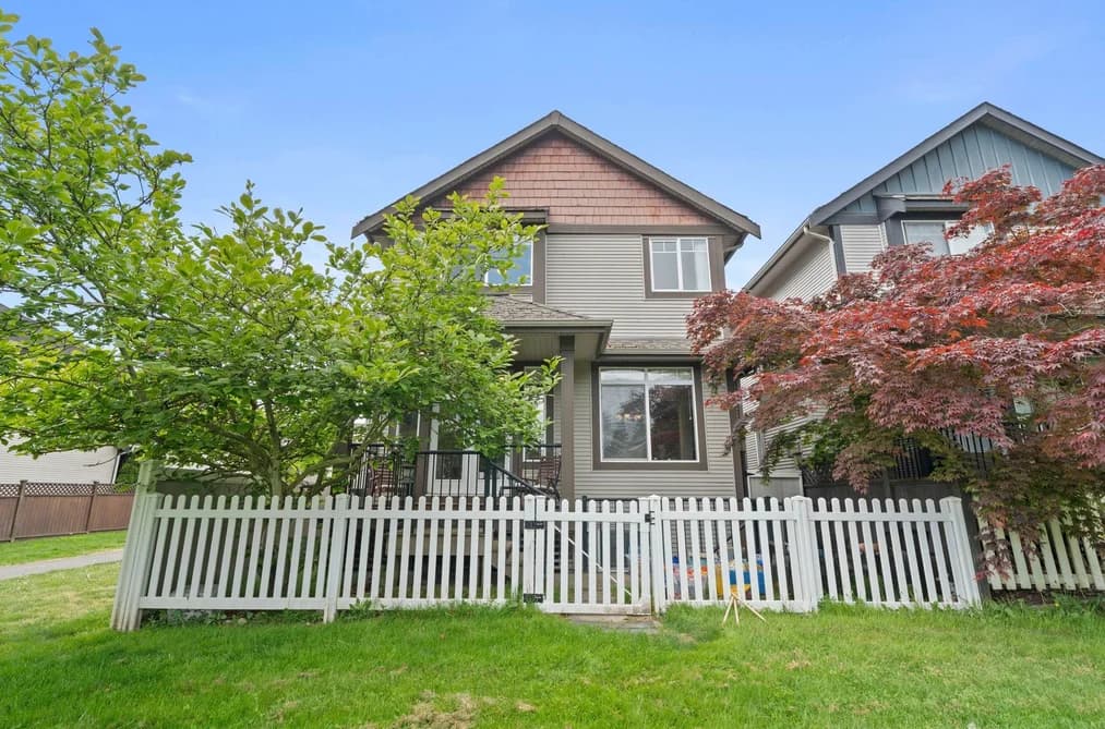 6652 195 STREET, Surrey, BC — Residential for Sale - Main Photo