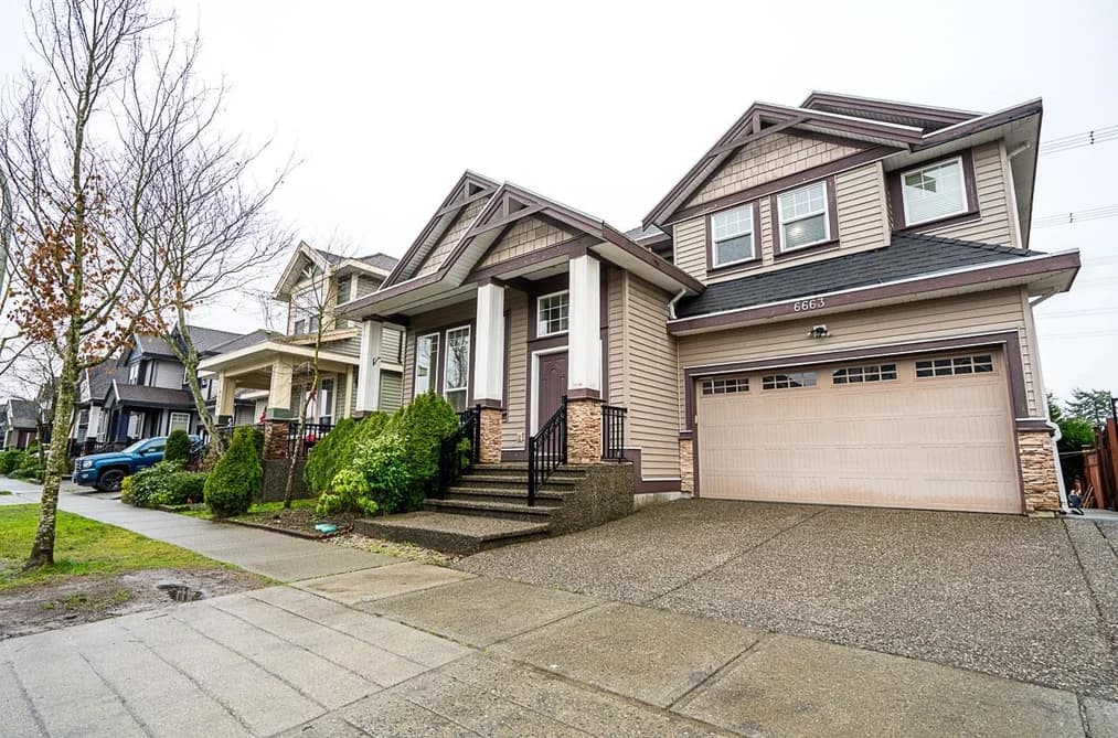 6663 125A STREET, Surrey, BC — Residential for Sale - Photo 2