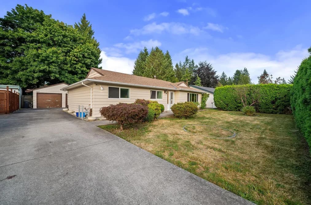 667 CYPRESS STREET, Coquitlam, BC — Residential for Sale - Photo 2