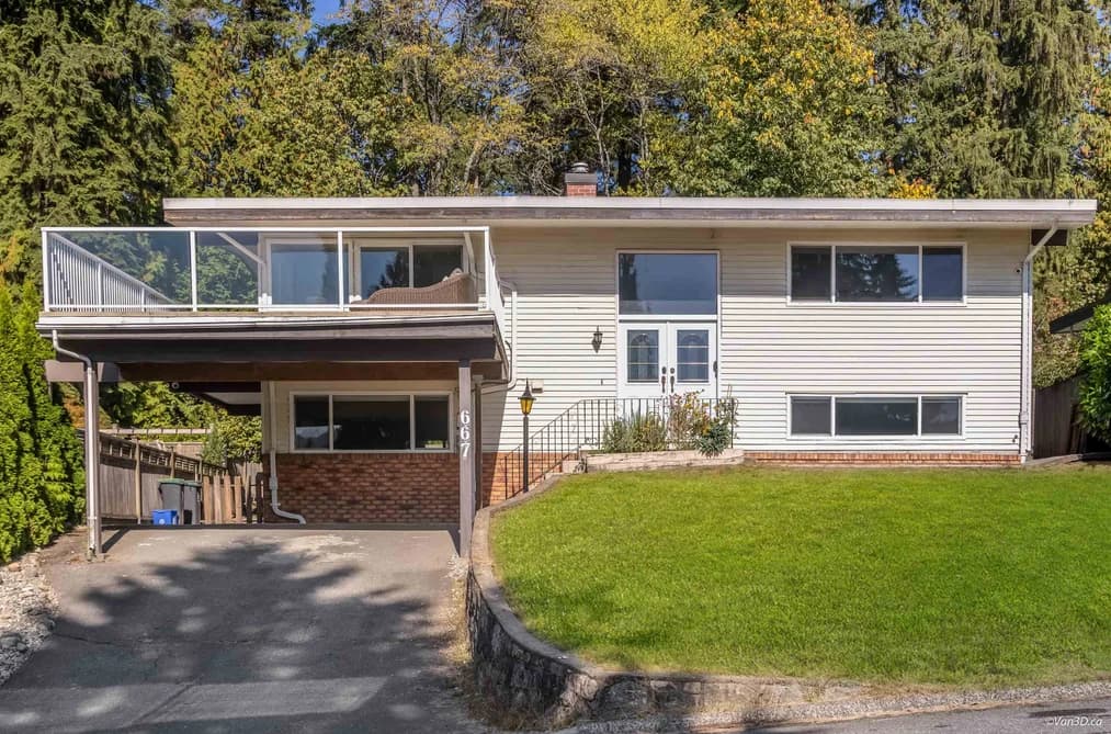 667 PLYMOUTH DRIVE, North Vancouver, BC — Residential for Sale - Main Photo