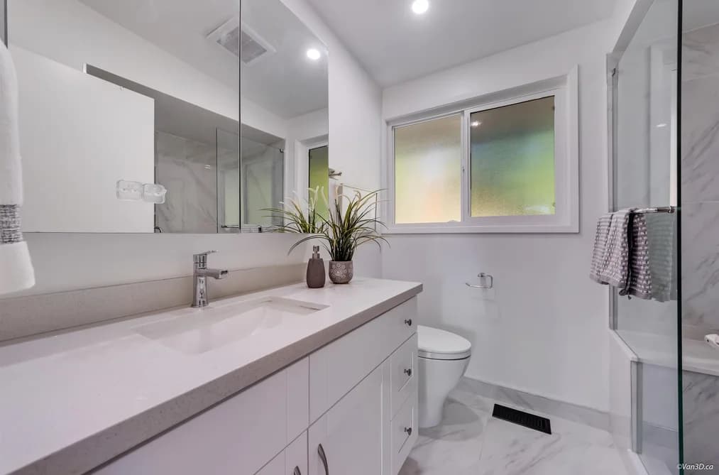 667 PLYMOUTH DRIVE, North Vancouver, BC — Residential for Sale - Photo 2