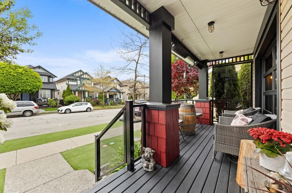 6676 185 STREET, Surrey, BC — Residential for Sale - Photo 2
