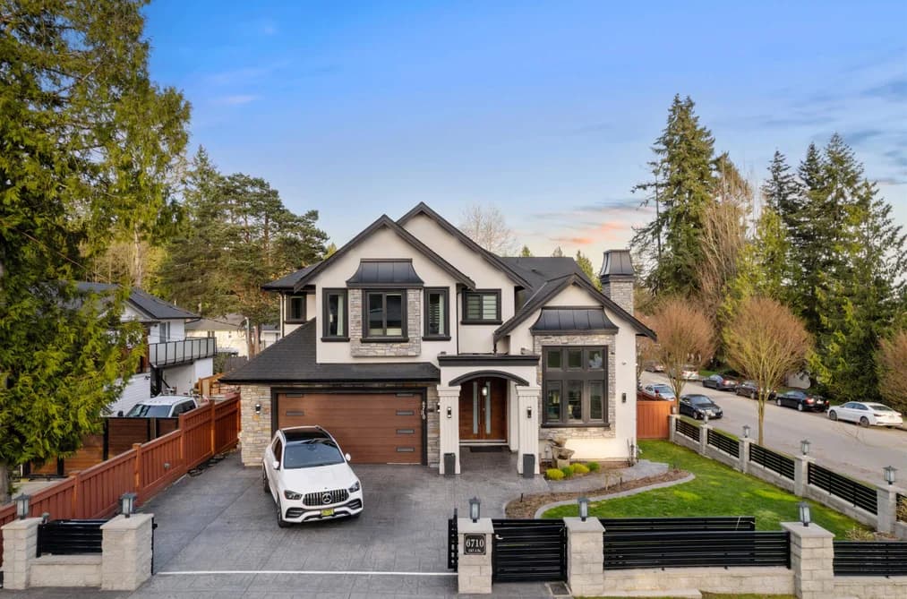 6710 137A STREET, Surrey, BC — Residential for Sale - Photo 2