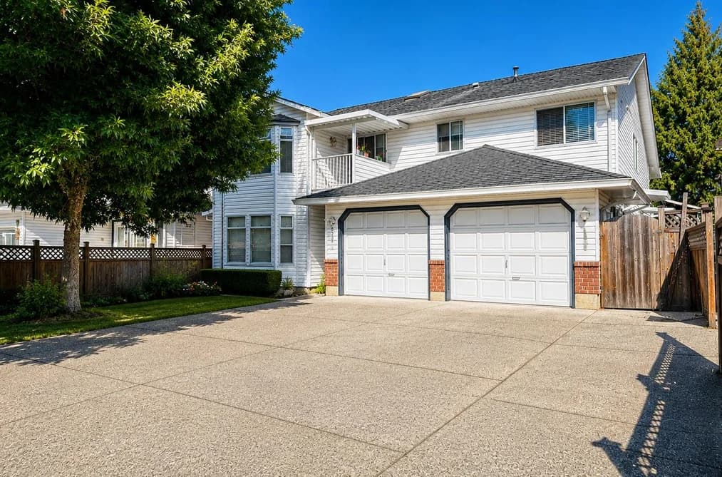 6722 124 STREET, Surrey, BC — Residential for Sale - Main Photo