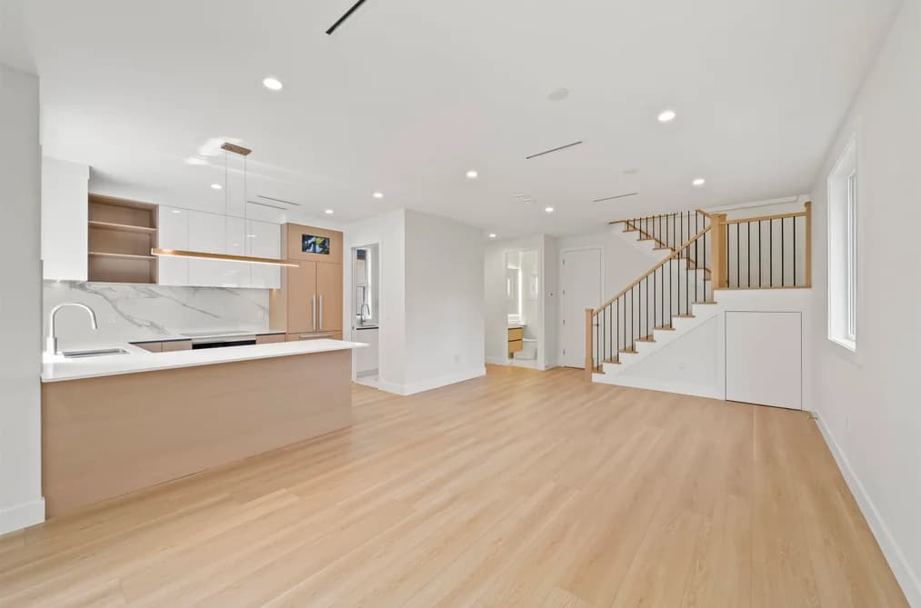 6726 FRANCIS ROAD, Richmond, BC — Residential for Sale - Photo 2