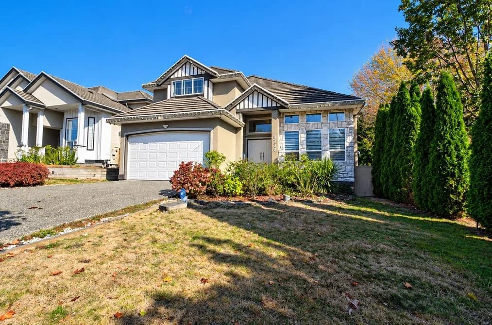 6730 150 STREET, Surrey, BC — Residential for Sale - Photo 2