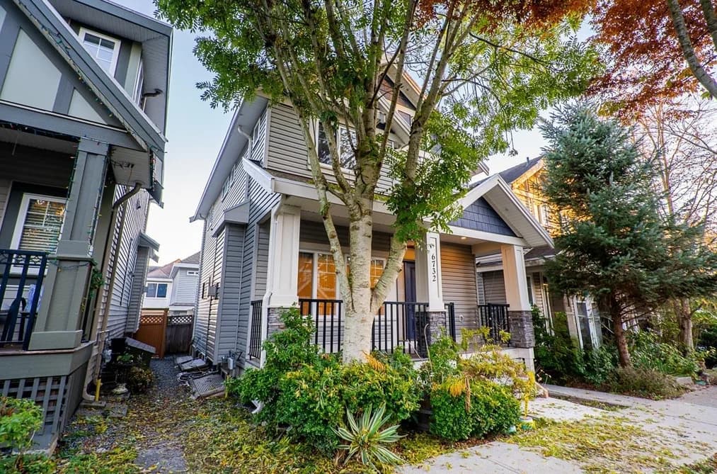 6732 191A STREET, Surrey, BC — Residential for Sale - Photo 2