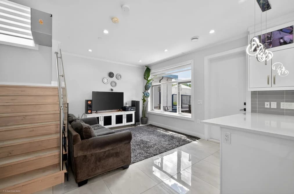 6749 KNIGHT STREET, Vancouver, BC — Residential for Sale - Photo 2