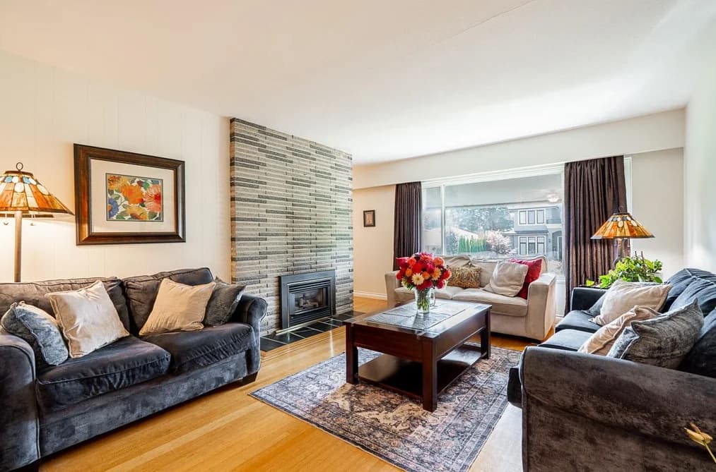 675 NEWPORT STREET, Coquitlam, BC — Residential for Sale - Photo 2