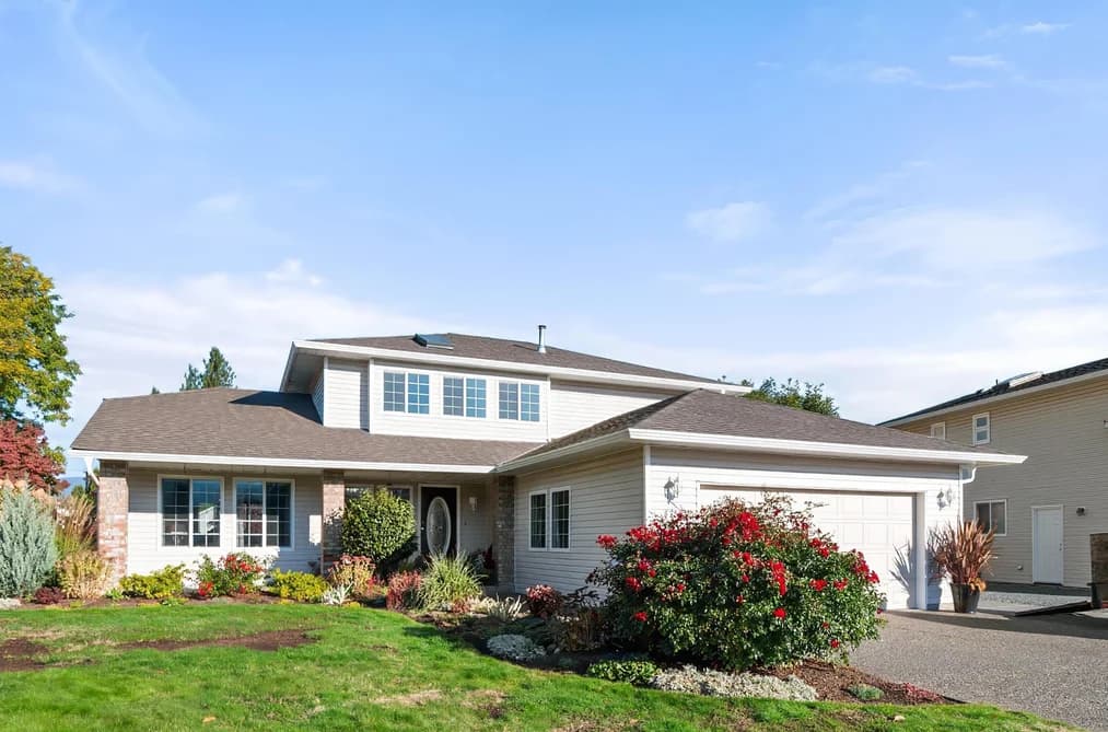 6755 HENRY STREET, Sardis, BC — Residential for Sale - Main Photo
