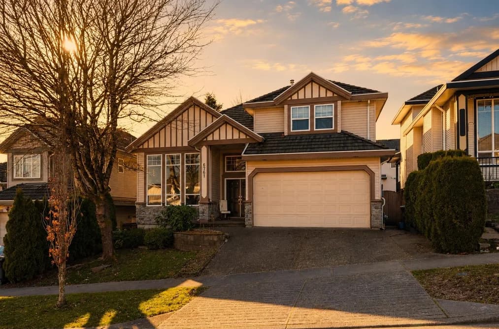6761 145A STREET, Surrey, BC — Residential for Sale - Photo 2