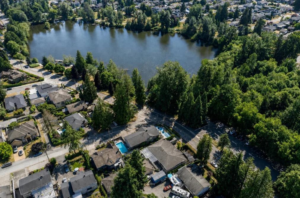 677 GATENSBURY STREET, Coquitlam, BC — Residential for Sale - Photo 2