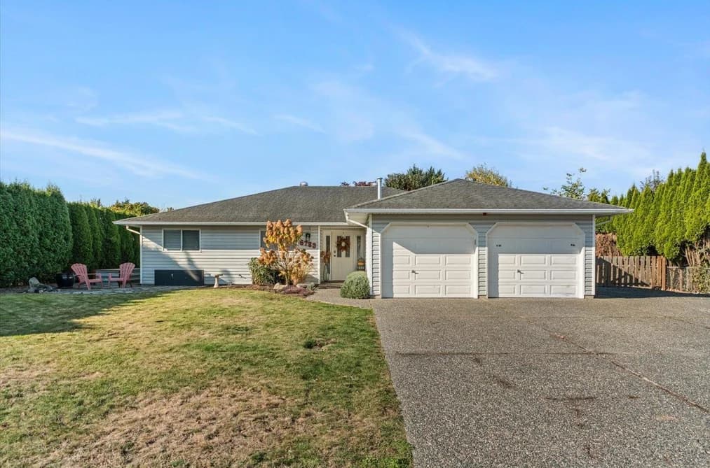 6783 VANMAR STREET, Chilliwack, BC — Residential for Sale - Photo 2