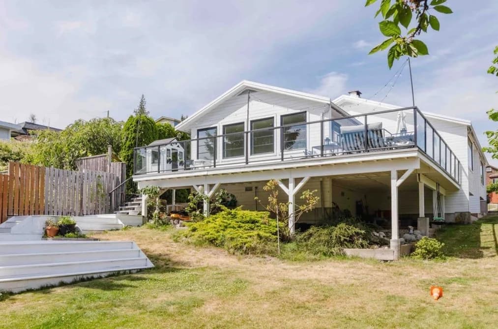 679 CORLETT ROAD, Gibsons, BC — Residential for Sale - Main Photo